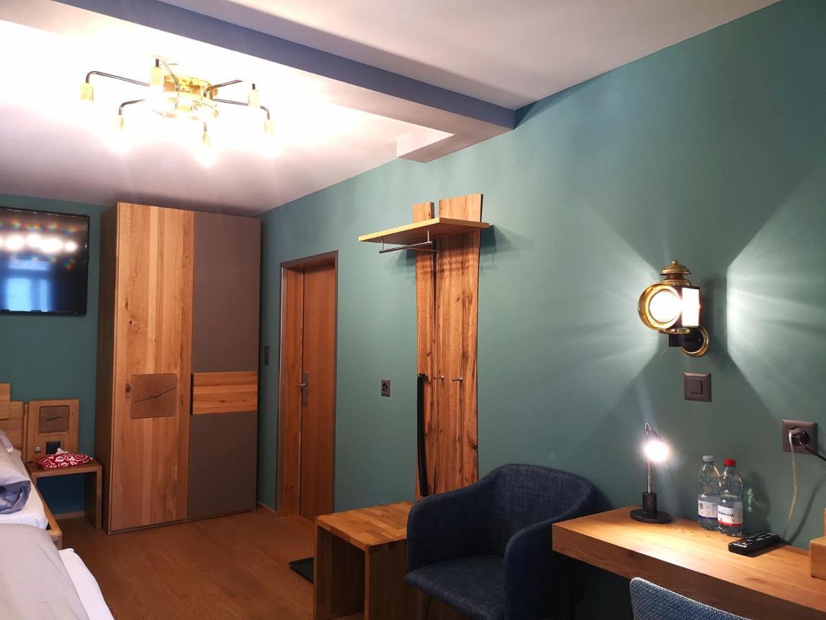 Gasthof Zur Buendte Jenins 외부 사진